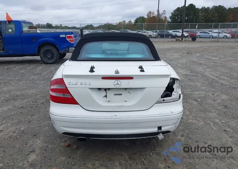 2005 Mercedes-Benz Clk 500 z USA, uszkodzony, nr VIN WDBTK75J55F134619